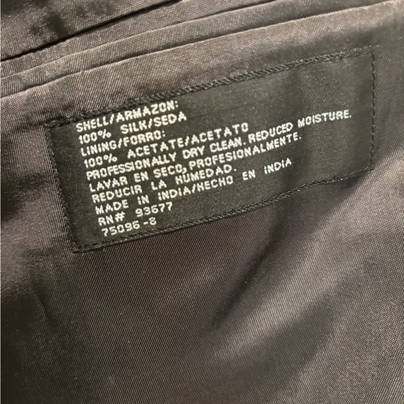 Classic Gray Men's Blazer - Picture 2 of 3